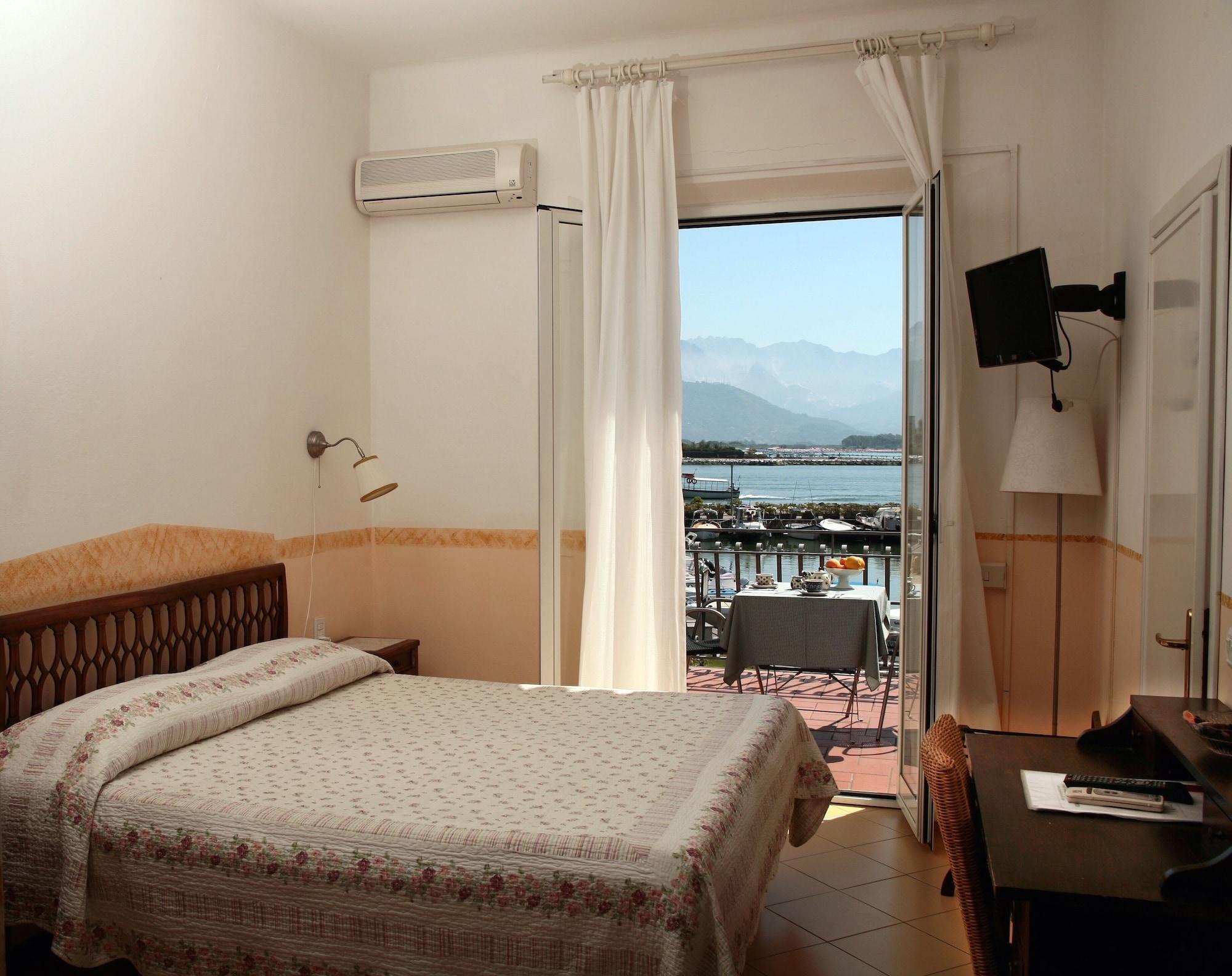 Sette Archi Bocca di Magra