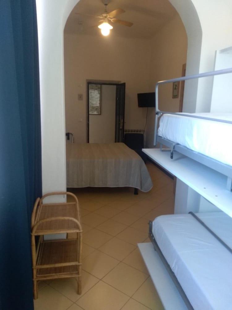 Hotel Sette Archi Bocca di Magra