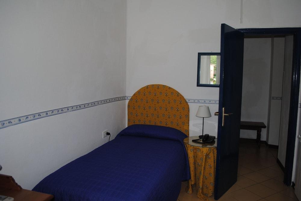 Hotel Sette Archi 3*